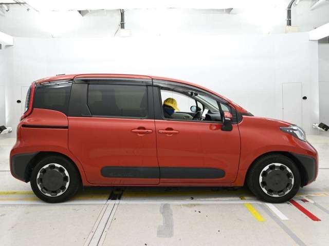 Toyota SIENTA 2023 7234983-3