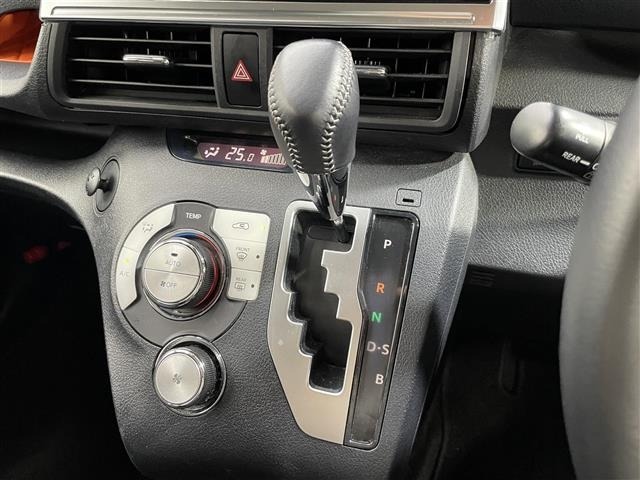 Toyota SIENTA 2020 7235314-6