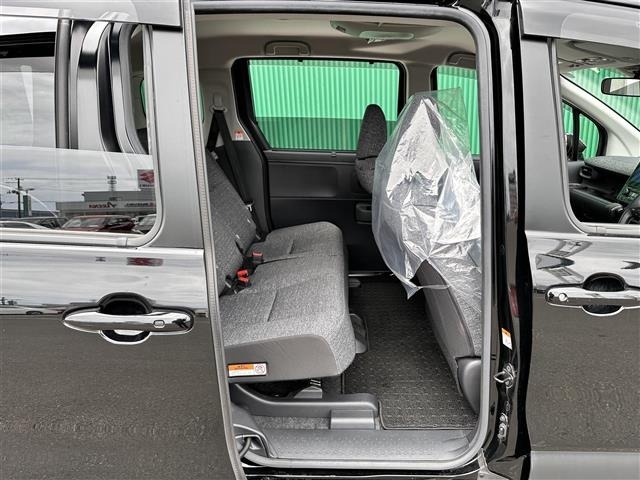 Toyota SIENTA 2023 7235372-11