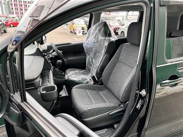 Toyota SIENTA 2023 7235372-7