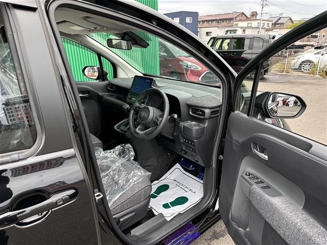 Toyota SIENTA 2023 7235372-9