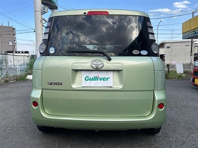 Toyota SIENTA 2008 7235581-18