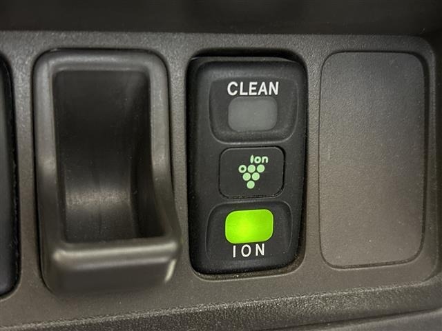 Toyota SIENTA 2012 7235592-1