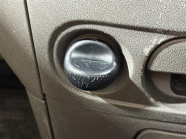 Toyota SIENTA 2012 7235592-6
