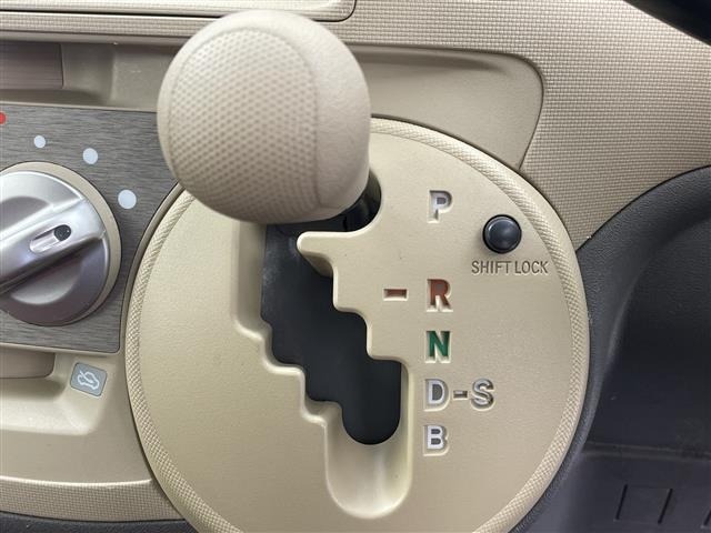 Toyota SIENTA 2015 7235619-19