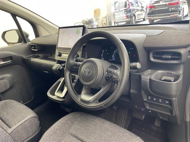Toyota SIENTA 2023 7235694-1
