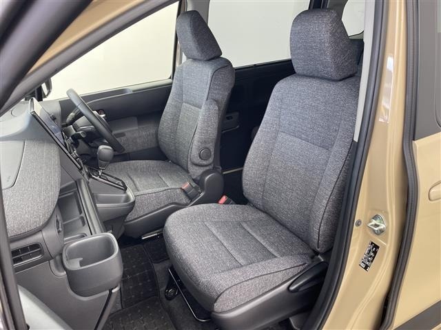 Toyota SIENTA 2023 7235694-10