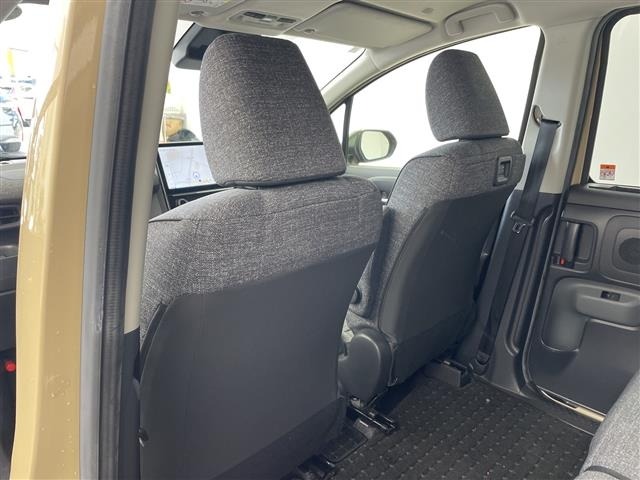 Toyota SIENTA 2023 7235694-11