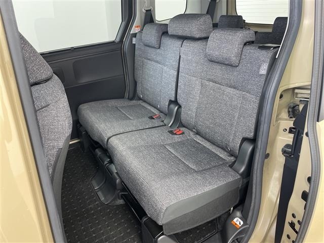 Toyota SIENTA 2023 7235694-12