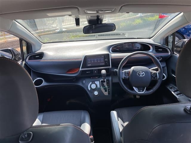 Toyota SIENTA 2018 7235715-15