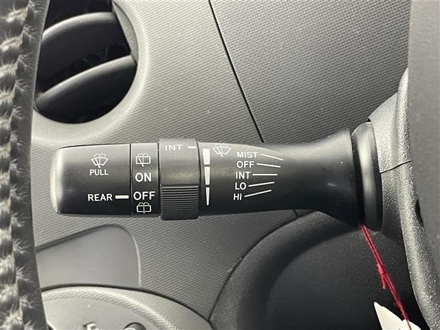 Toyota SIENTA 2012 7235748-3