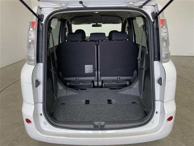 Toyota SIENTA 2012 7235748-6