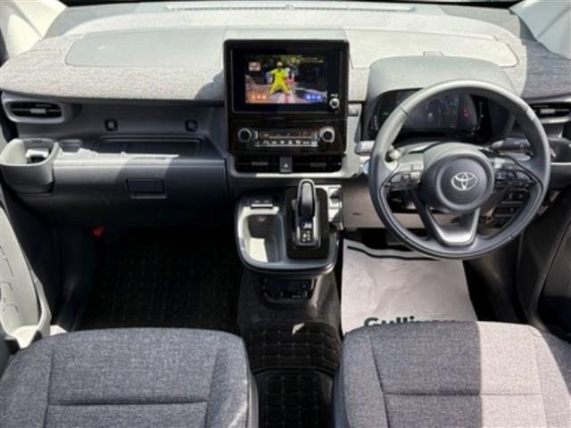 Toyota SIENTA 2022 7235824-14