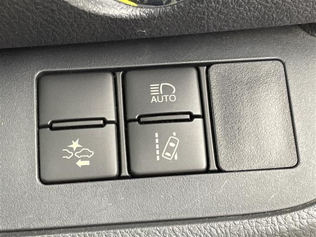 Toyota SIENTA 2016 7235845-18