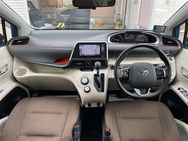 Toyota SIENTA 2016 7235876-14