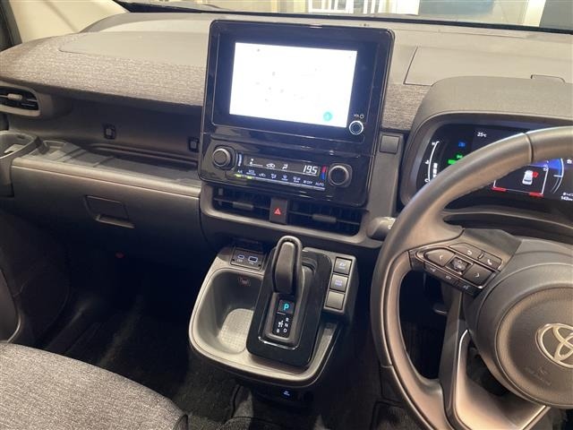 Toyota SIENTA 2023 7235901-4