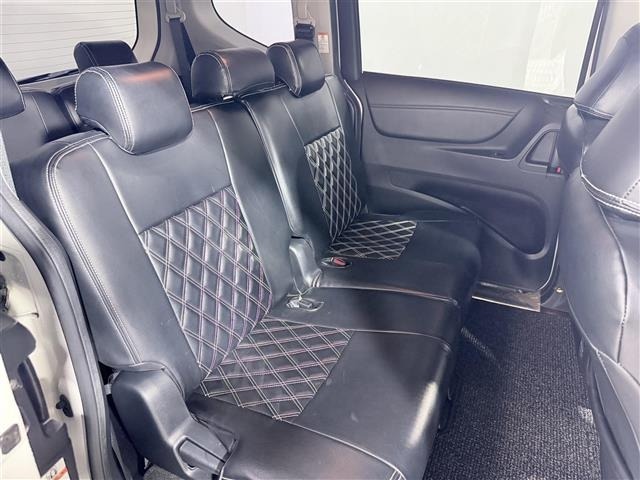 Toyota SIENTA 2017 7235908-10