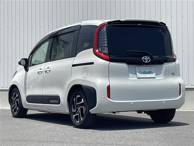 Toyota SIENTA 2023 7235909-13
