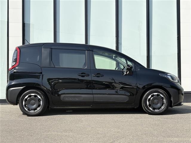 Toyota SIENTA 2023 7235973-14
