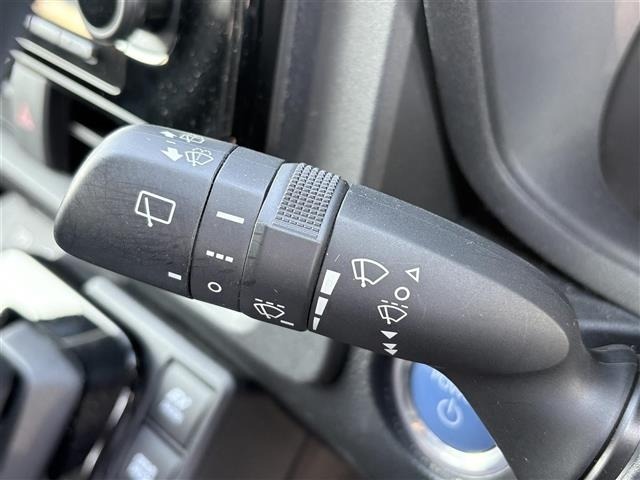 Toyota SIENTA 2023 7235973-5