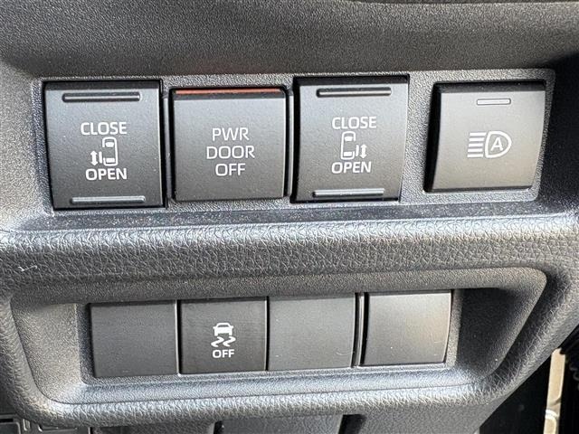 Toyota SIENTA 2023 7235973-9