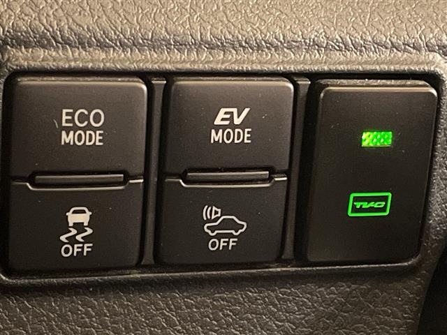 Toyota SIENTA 2017 7236004-5