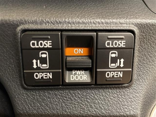 Toyota SIENTA 2017 7236004-7