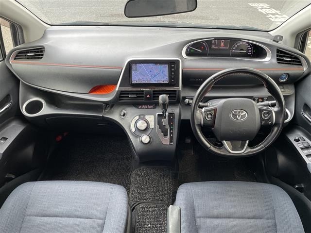Toyota SIENTA 2015 7236012-14