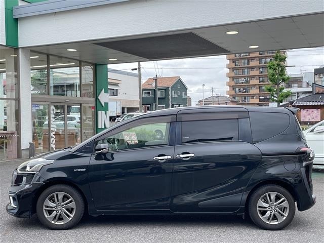 Toyota SIENTA 2015 7236012-2