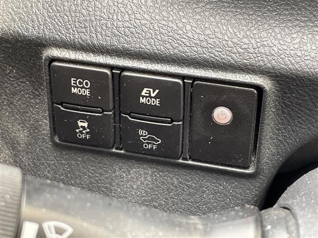 Toyota SIENTA 2015 7236012-21