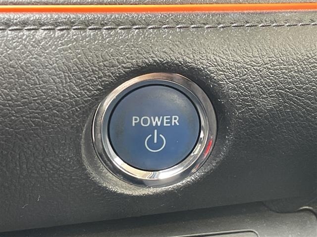 Toyota SIENTA 2015 7236012-9