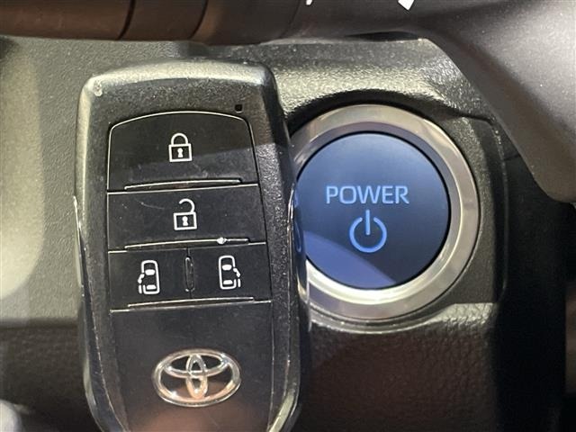 Toyota SIENTA 2023 7236022-1