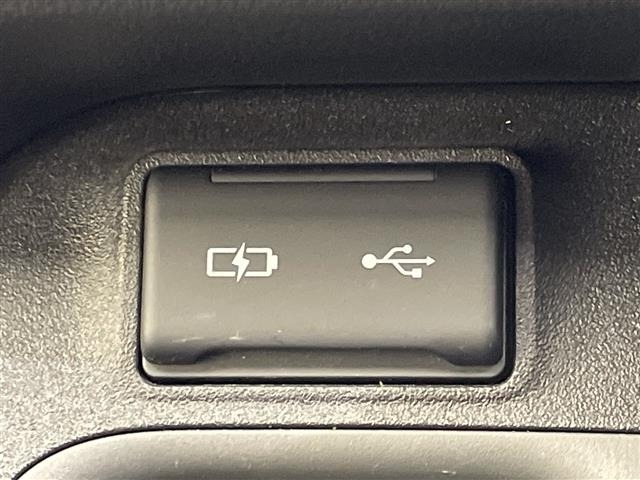 Toyota SIENTA 2023 7236022-3