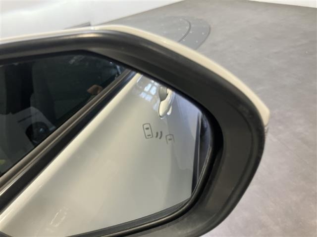 Toyota SIENTA 2023 7236022-8