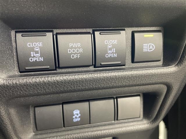 Toyota SIENTA 2023 7236029-17