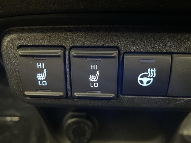 Toyota SIENTA 2023 7236029-18