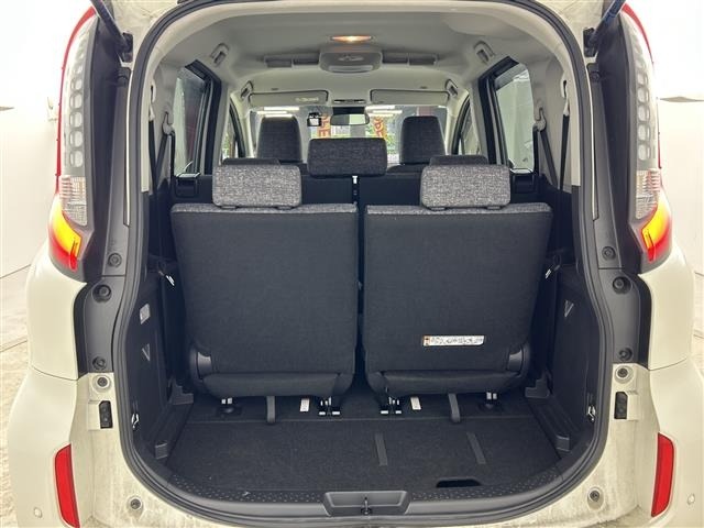 Toyota SIENTA 2023 7236038-12