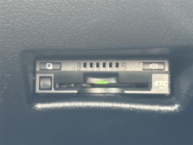 Toyota SIENTA 2018 7236040-5