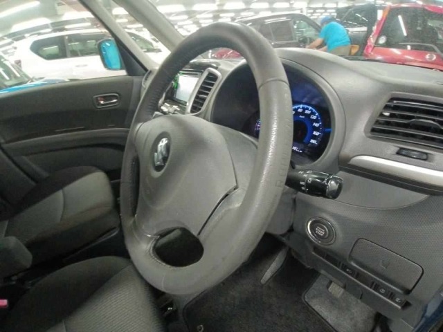 Suzuki SOLIO 2013 7236474-9