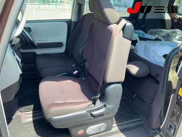 Toyota SPADE 2013 7232435-3