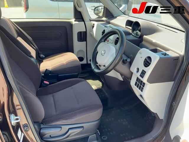 Toyota SPADE 2013 7232435-4