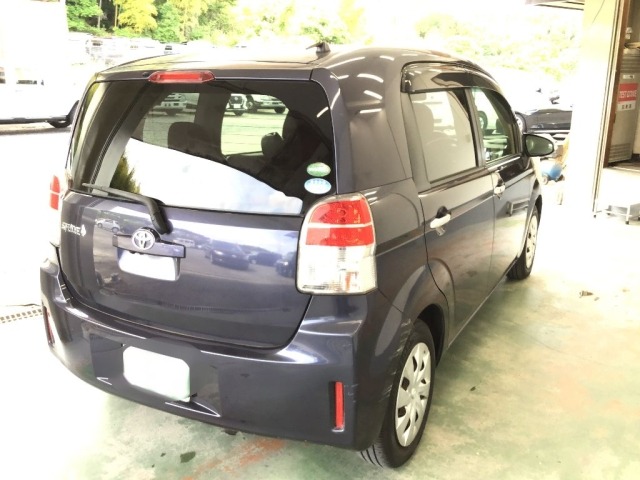 Toyota SPADE 2015 7232449-4