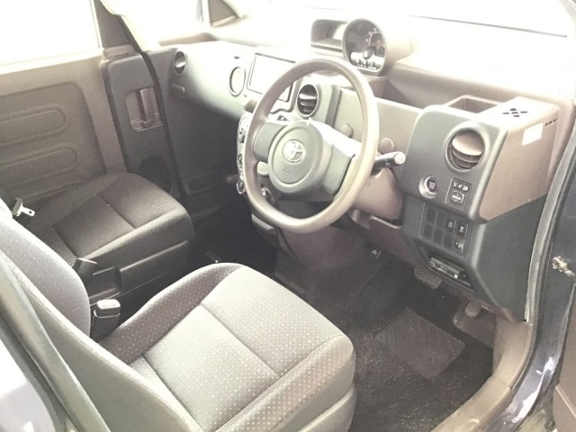 Toyota SPADE 2015 7232449-5