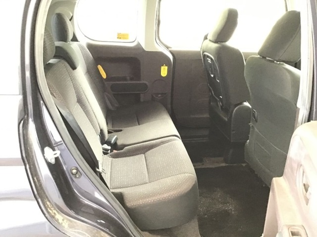Toyota SPADE 2015 7232449-6