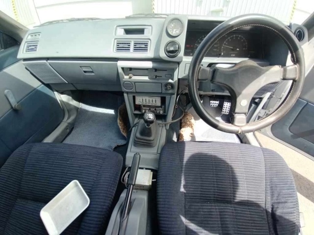 Toyota SPRINTER TRUENO 1983 7209496-11