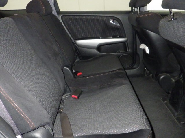 Honda STREAM 2012 7235131-8