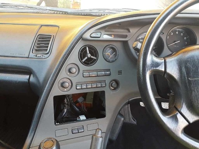 Toyota SUPRA 1993 7208363-9
