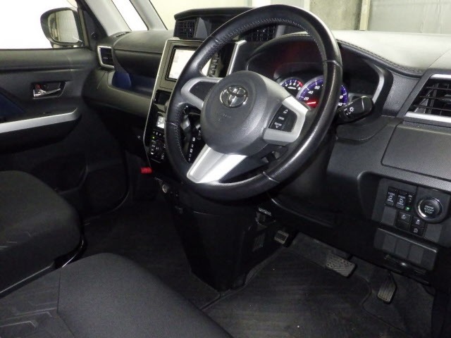Toyota TANK 2017 7233842-3