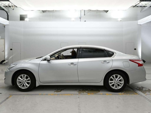 Nissan TEANA 2019 7232381-4