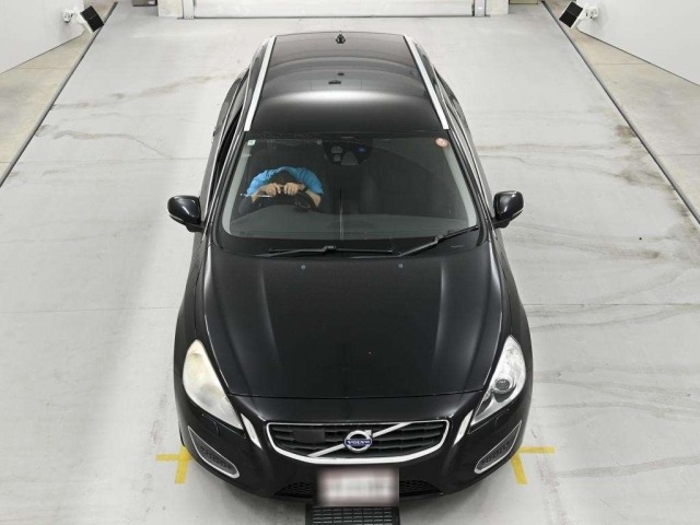 Volvo V60 2011 7224702-7